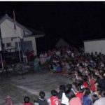 Asyiknya Generasi X dan Y, Generasi Z Takkan Pernah Nonton Layar Tancap