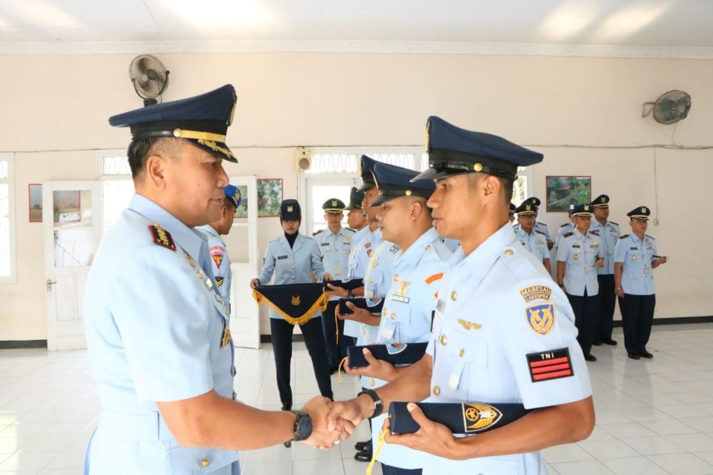 DANLANUD SMO Tutup 5 Pendidikan di LANUD Adi Soemarmo
