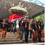 Tradisi Sekaten Yang Melegenda dan Makna Filosofinya Bagi Masyarakat Jawa, Saling Berbagi Rasa