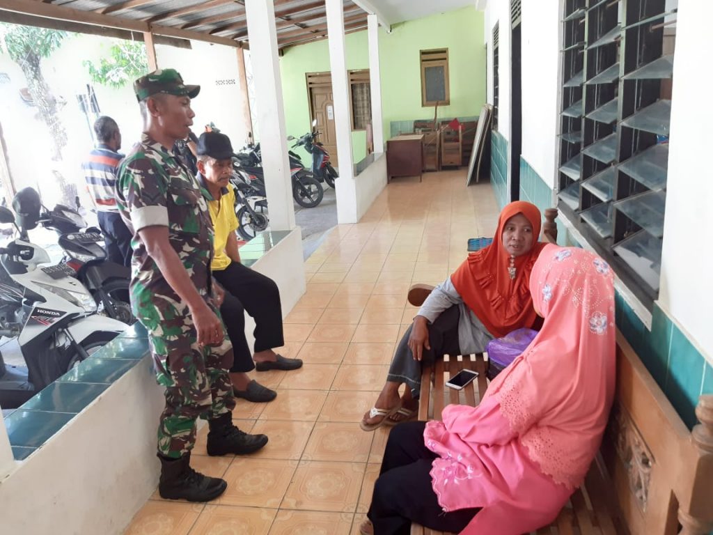 Pengembangan Etos Kerja Aparat Pemerintah Desa Dalam Pelayanan Publik