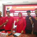 Nanik Daftar Cabup Klaten, di Antar Relawan Mina