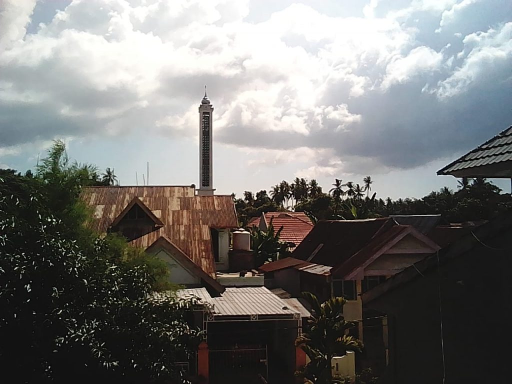 Perubahan Struktur Cuaca Warnai Langit kota Bumi Tanadoang