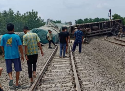 Di Blora, Kereta Barang Anjlok, Jadwal KAI Tujuan Surabaya Tetap Normal