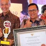 Ganjar Dapat Penghargaan, Lantaran Cepat Dalam melayani Aduan Publik