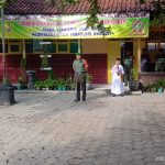 Jadi Irup Upacara Bendera di Halaman SDN 4 Gabus, Babinsa Sampaikan Arti Disiplin