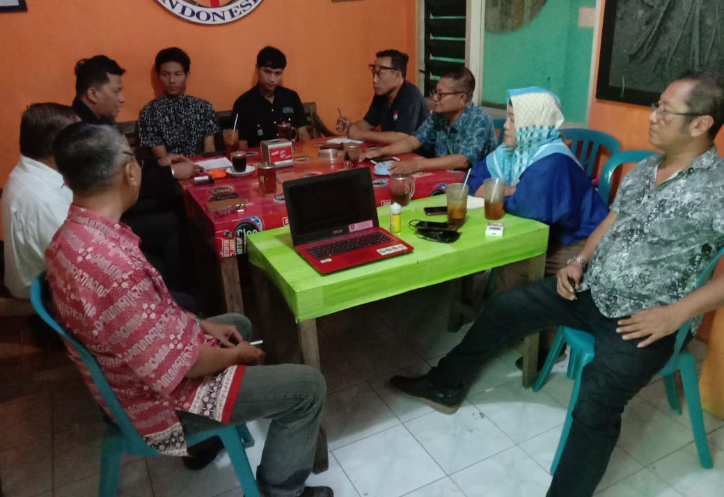 Setelah Terima SK, DPC AWPI Solo Rapat Pengurus di Wedangan Latar Ijo