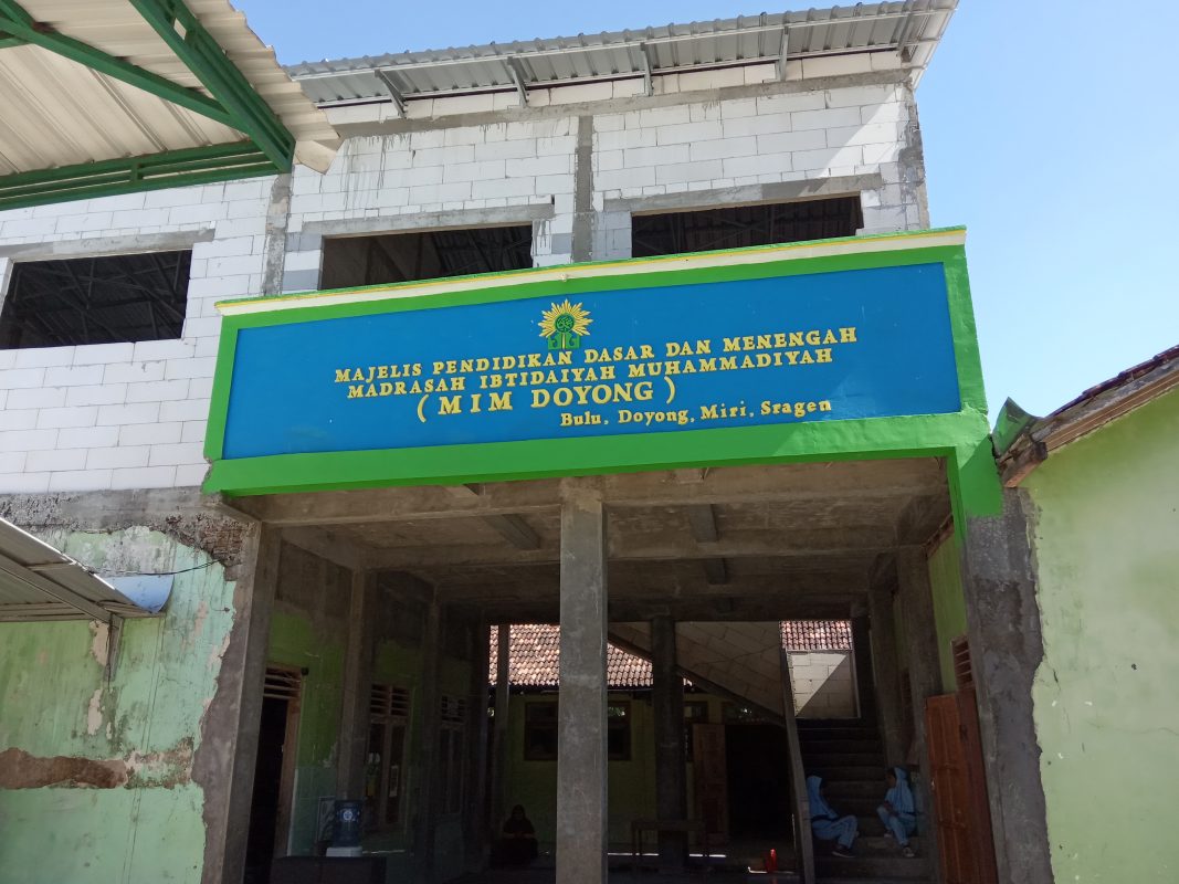 29 Siswa MIM Doyong Miri Diduga Keracunan Makanan