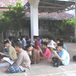 Menangkal Virus Corona santri Ponpes Kauman Kac, Lasem /Rembang Gelar Istighozah dan Doa bersama