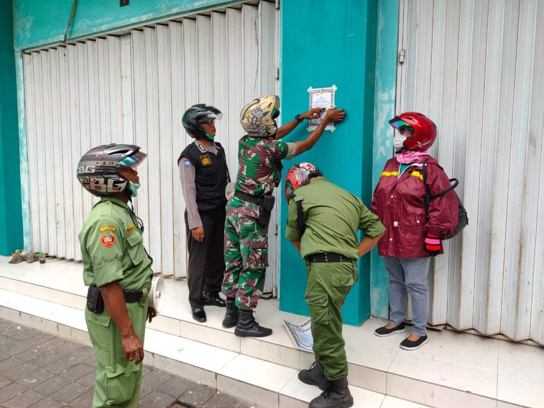 Wujud Nyata Sinergitas TNI polri dan pemerintah Kelurahan Cegah Virus Covid-19