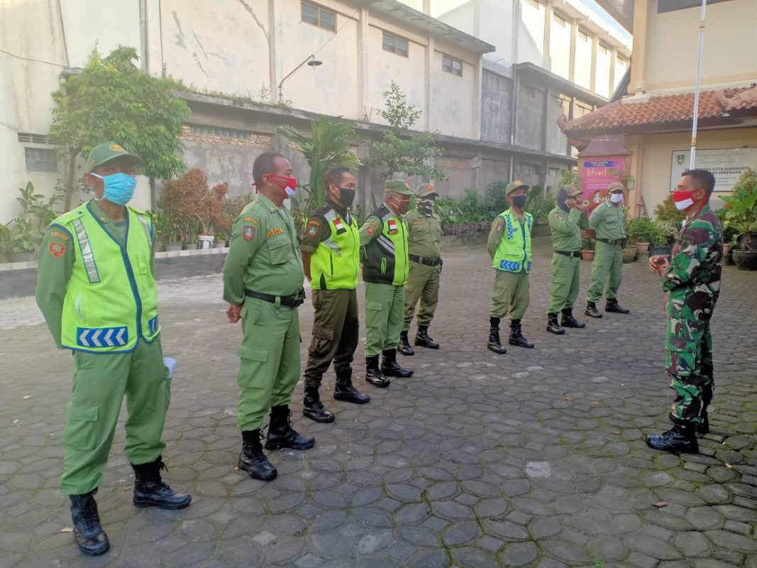 Pelda Ponimin Pimpin Patroli Bersama Limas Kecamatan Serengan