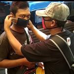Bukti Peduli Pandemi Virus Covid-19, Ormas GARDAL Karanganyar Membagikan Masker di Pasar Palur