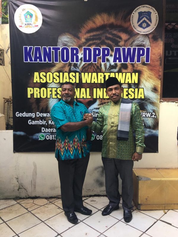 Ronald Apnawas, SE.,M.Si dan Drs KH Umar Bauw: Menuju Perubahan Besar Kedepan