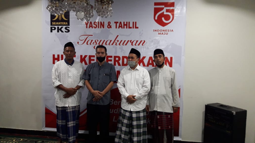 DPD PKS Menyambut Tahun Baru 1Muharram 1442 Hijriah Dengan Menggelar Doa Yasin dan Tahlil Bersama Warga