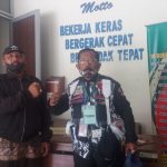 Ketua LPNI Bantu Ribuan Batu Bata Merah, Panitia Masjid Sapu Jagad Sambut Baik