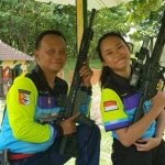 Hoby Menembak, Sebagai Hiburan Buat Samsul Dan Keluarganya