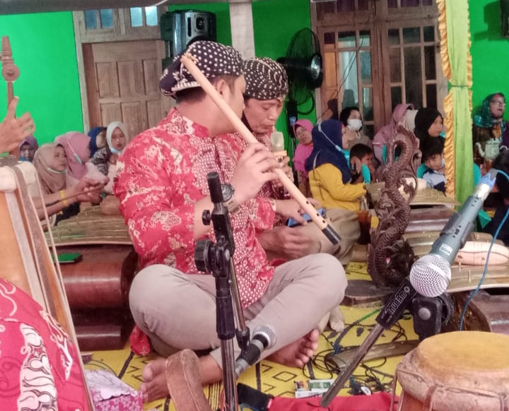 Di Kecamatan Andong Diduga Tebang Pilih, Jalankan PPKM Tiga Tempat Hajatan Warga Di Bubarkan Satgas Covid 19, Satu Tempat Lagi Di Bubarkan Hingga Dua Kali Tapi Kenyataan Hajatan Tetap Lanjut