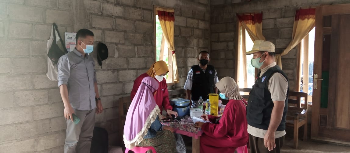 Vaksinasi Door To Door di Desa Tempelrejo, Sasar Warga Lansia dan Disabilitas