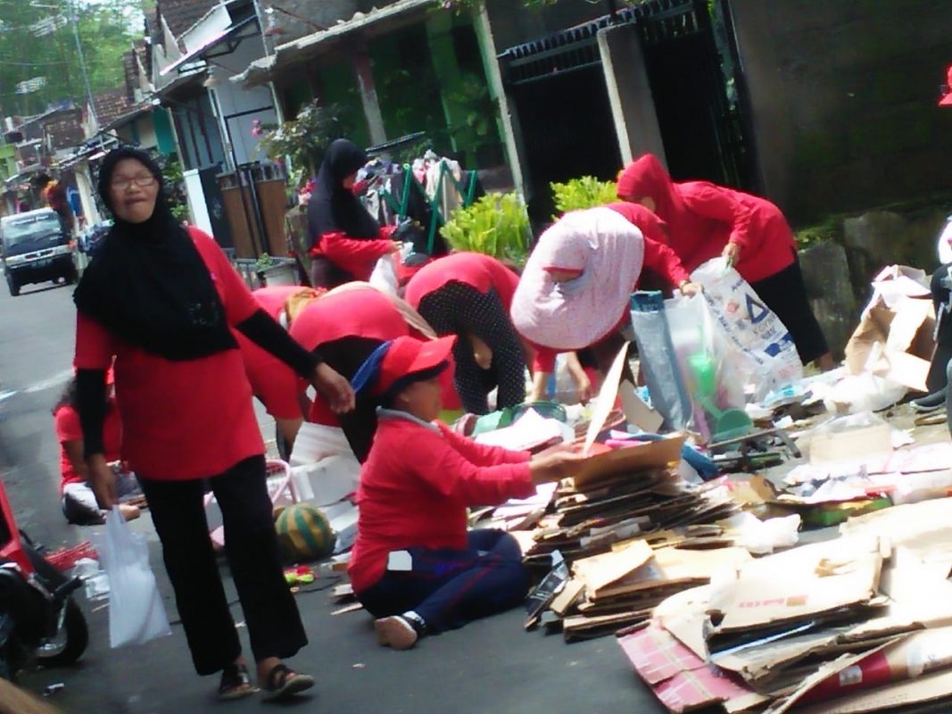 Bank Sampah Mawar Kini Maju dan Berkembang, Sebagian Bisa Untuk Bantu Masjid Sapujagad