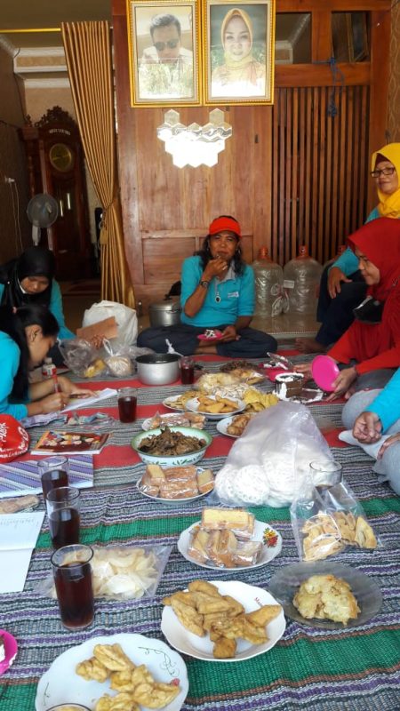 Wahyu Erla Febrilia Merayakan Ulang Tahun Ke 30 Tahun