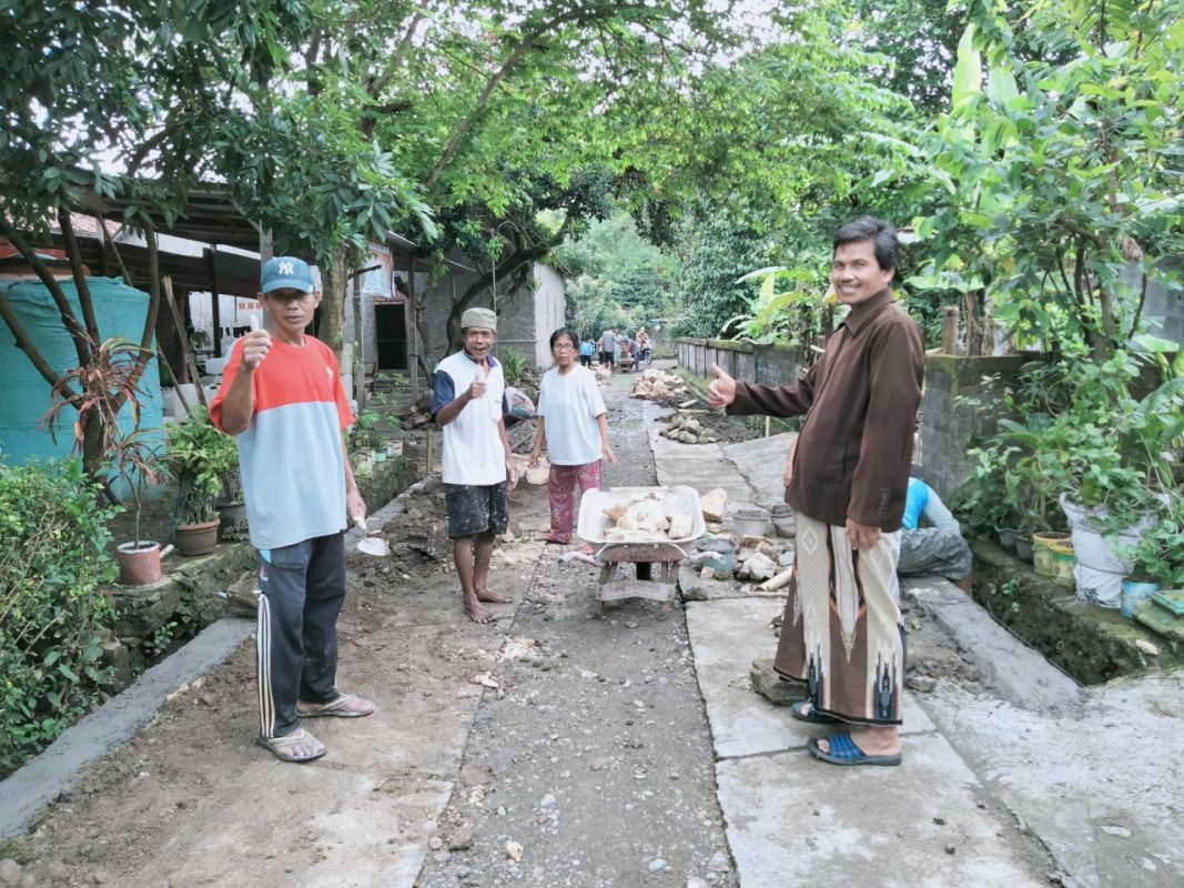 Berswadaya Masyarakat Desa Gawan Semangat Menjaga & Melestarikan Alam
