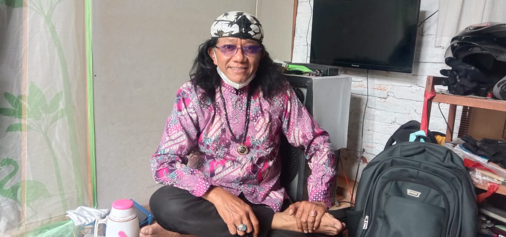 Ini Dia Paranormal sekaligus Kasepuhan Semarang yang mempunyai 12 Sertifikat Legal