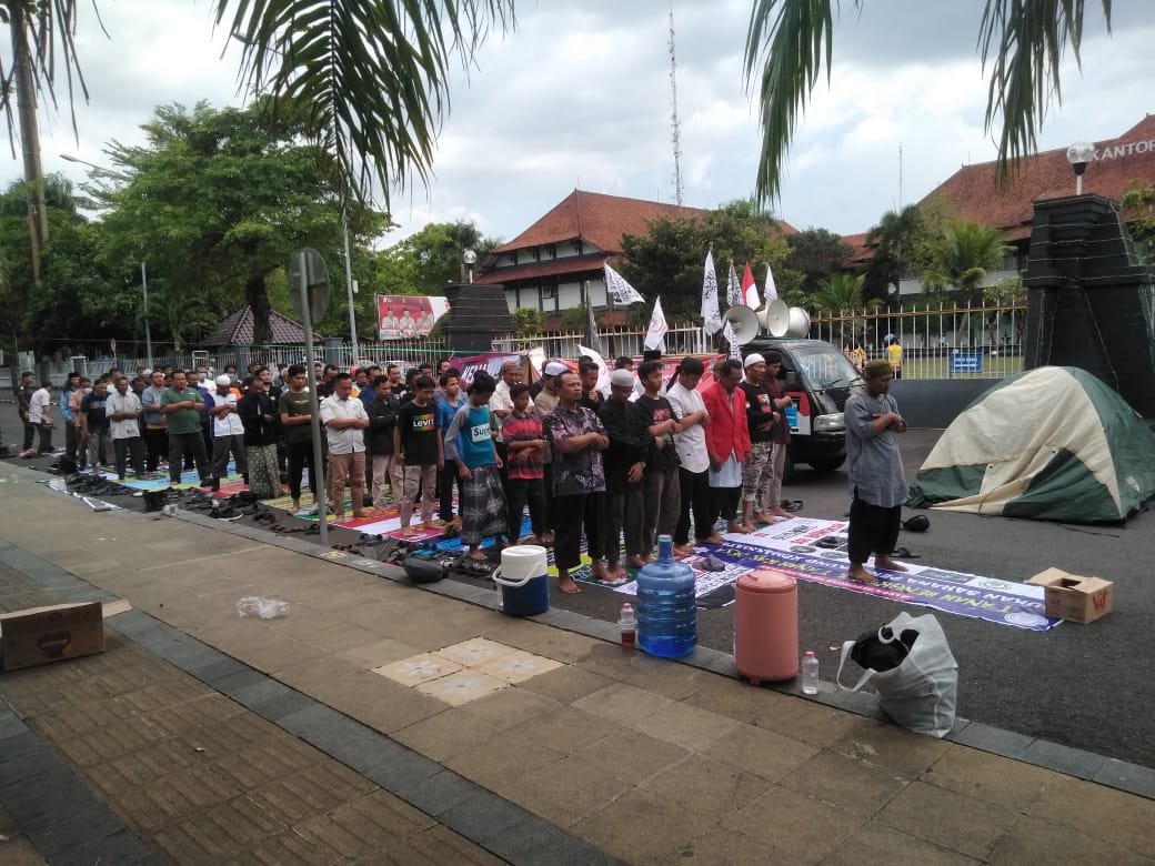Janji Bupati Karanganyar Ditagih Tutup Cafe Black Arion, Begini Responnya!!