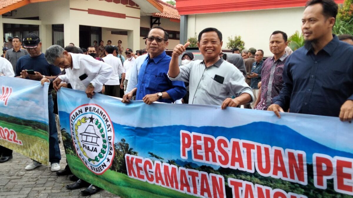 Ribuan PRAJA Sragen Audensi Dengan DPRD Pertanyakan Status, Sebagai PPPK atau ASN? Begini Hasilnya!!