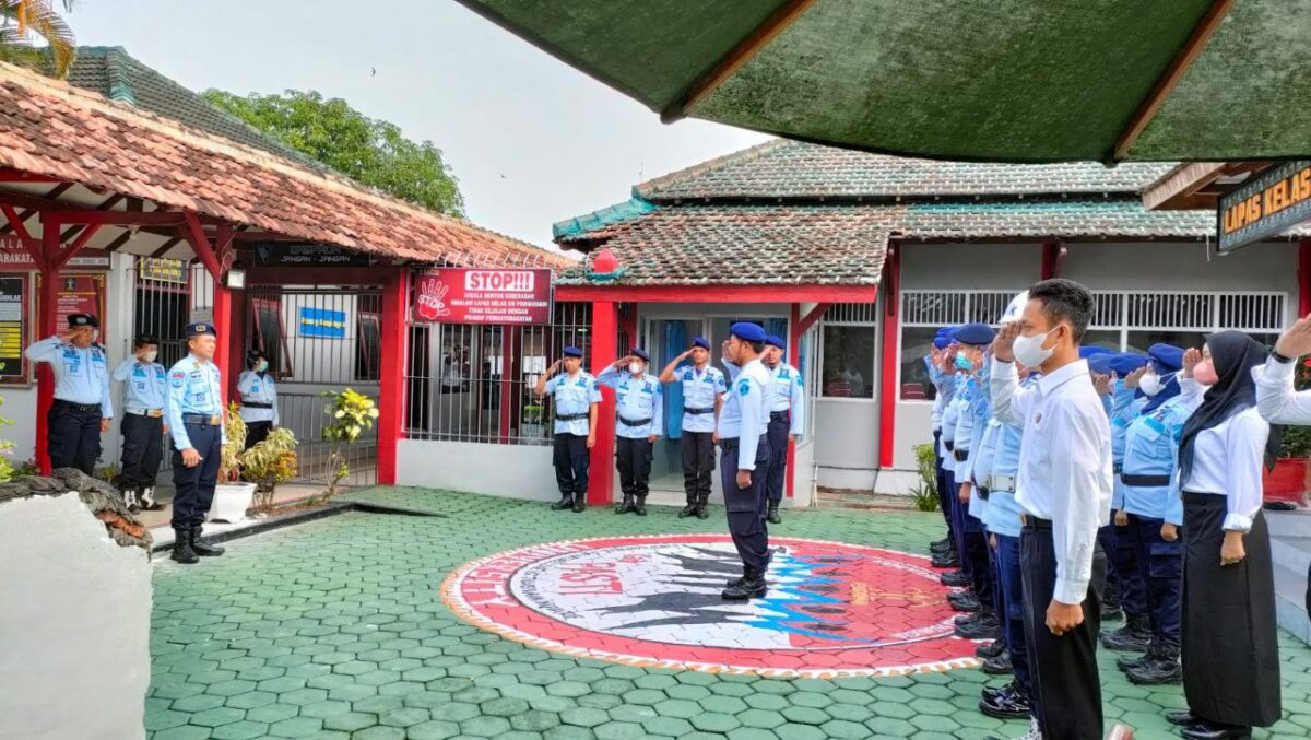 Hari Pertama Kerja, PLt Kalapas Kelas IIB Purwodadi Langsung Pimpin Apel Pagi