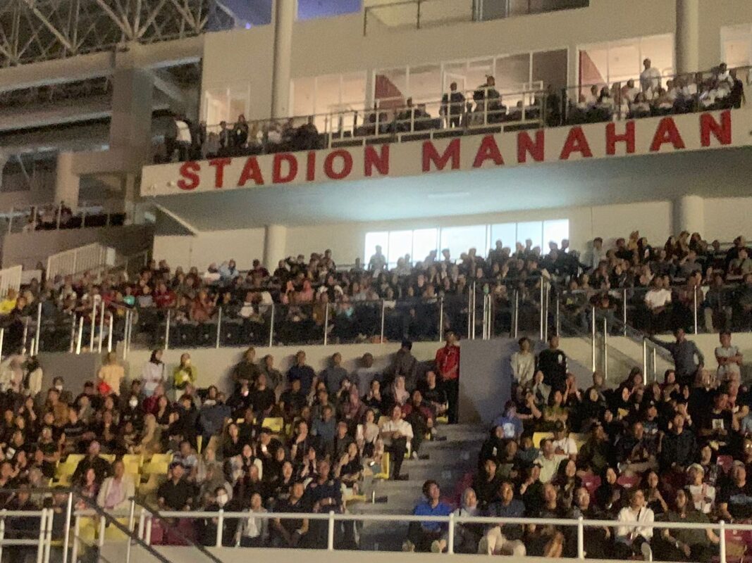 Konser Musik Dewa 19 Featuring All Stars Stadium Tour 2023, Gegap Gempita Warga Solo Sambut Baik