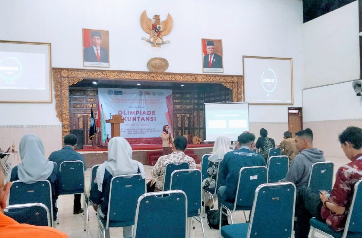 Pertarungan Sengit Warnai Olimpiade Akuntansi di UNDHA se-Soloraya, 5 Finalis Bersaing Ketat