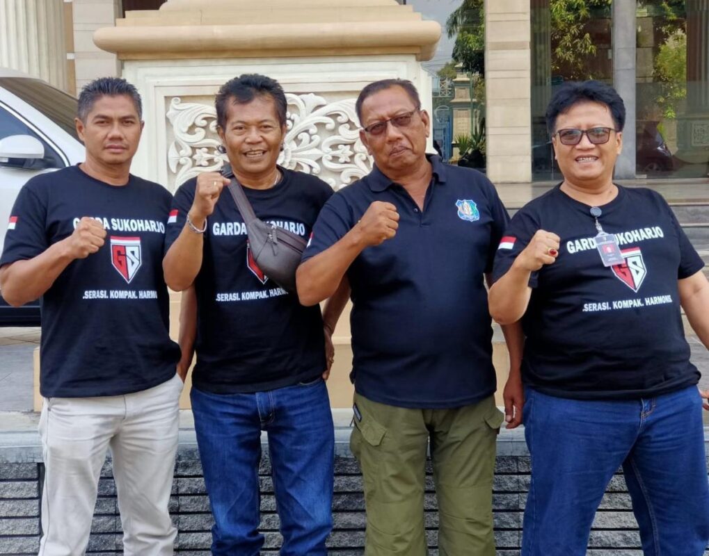 Geger Pria Bawa Samurai di Kantor Bupati Mendapat Reaksi Keras Dari Ormas Garda Sukoharjo, Joko Cahyono: Segera Benahi Pos Penjagaan!!