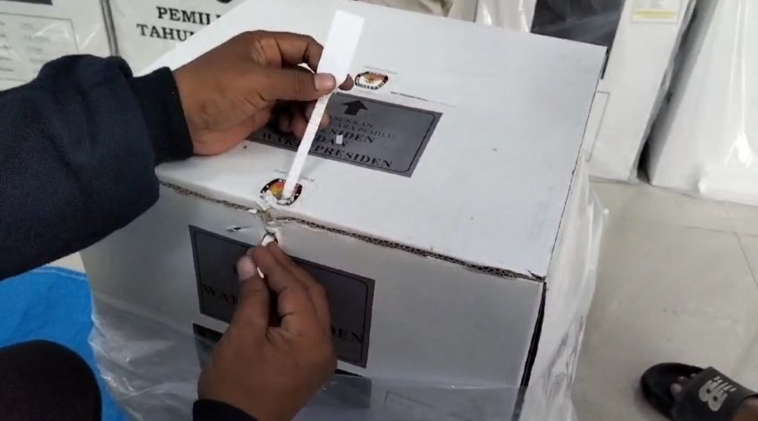 KPU Grobogan di Ragukan Independensinya, Akibat Membuka Segel Kotak Surat Suara Tanpa Pengawasan