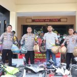 9 Pelaku dan 8 Ekor Ayam dari Judi Sabung Ayam Berhasil di Amankan Polres Grobogan