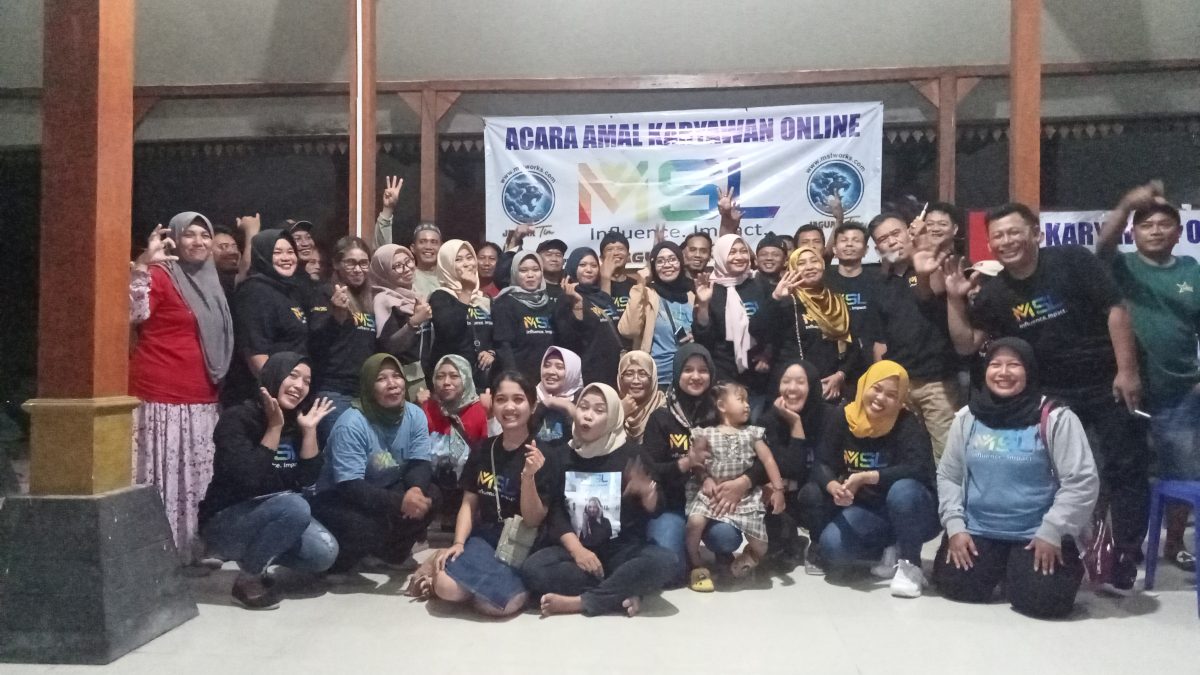 Karyawan Perusahaan MSL Tim Jaguar Gemolong, Berbagi Sembako Untuk Yatim Piatu dan Kaum Dhuafa