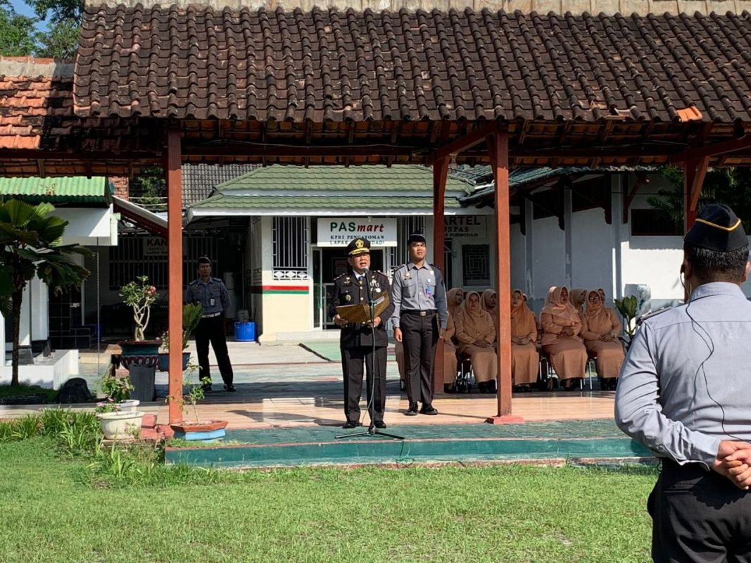 Upacara Bendera Peringatan Hari Bhakti Pemasyarakatan Ke-60 di Laksanakan Lapas Purwodadi