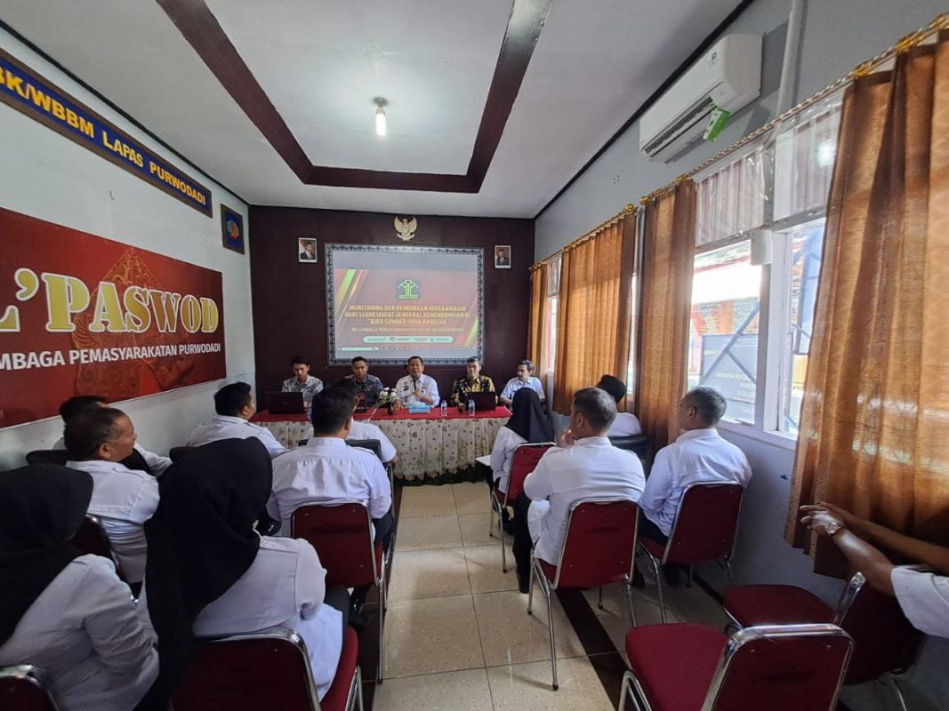 Sekretariat Jenderal Kemenkumham RI Biro Sumber Daya Manusia Monev dan Pembinaan Kepegawaian di Lapas Kelas IIB Purwodadi