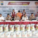 Satgas Pangan Polri Grebek Gudang Beras Oplosan di Sidoarjo, 12,5 Ton Disita