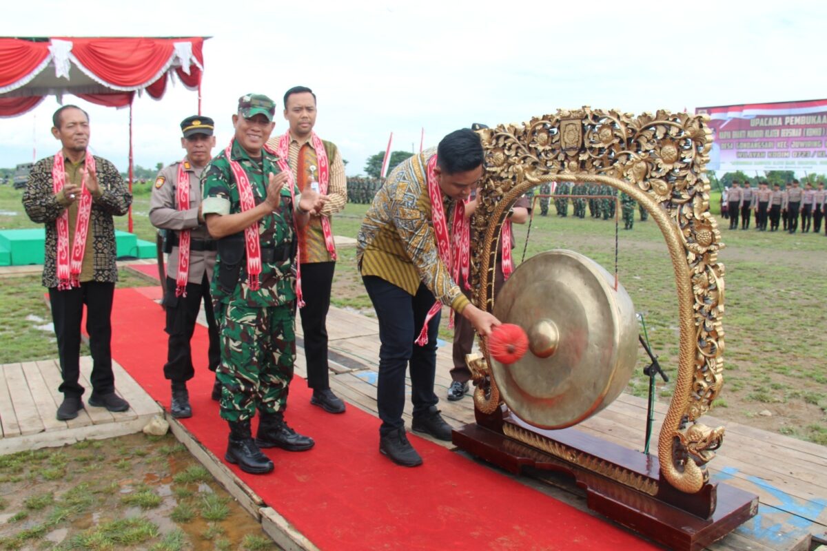 Sinergi TNI dan Pemkab Klaten Genjot Pembangunan Desa: Bupati Buka Karya Bakti Mandiri ke-XXXI di Gondangsari