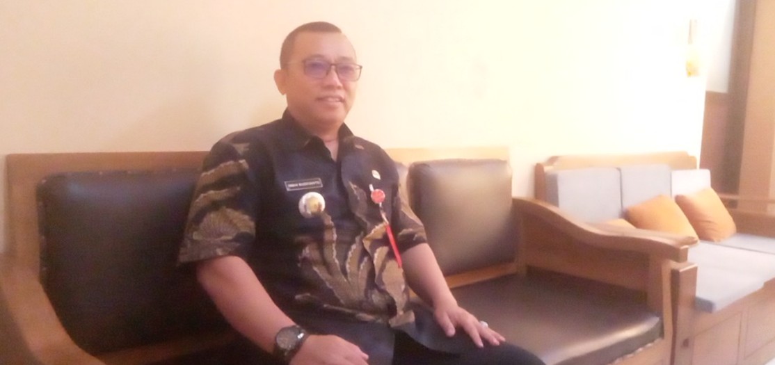 “Sinau Dadi Wong Becik: Jejak Sunyi Pengabdian Iwan Budiyanto Menuju Camat Sumberlawang”