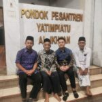 Silaturahmi Raja Surakarta ke Ulama Kharismatik, Pakoe Boewono XIV Sambangi Mbah Lepo di Solo