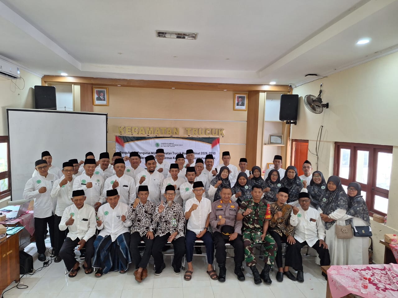 Danramil Trucuk Hadiri Pengukuhan Pengurus MUI Kecamatan Trucuk Periode 2026–2030