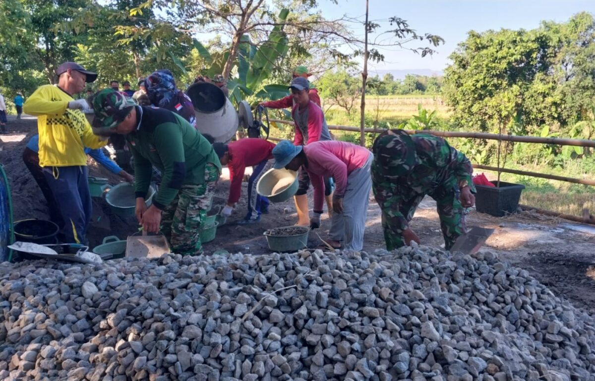 KBMKB XXXIV Genjot Betonisasi Jalan Tani dan Bedah 3 RTLH di Malangjiwan, Dorong Ekonomi Warga